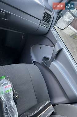Минивэн Mercedes-Benz Vito 2003 в 
