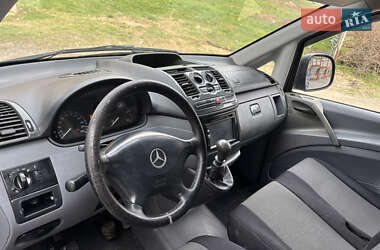 Грузовой фургон Mercedes-Benz Vito 2010 в 