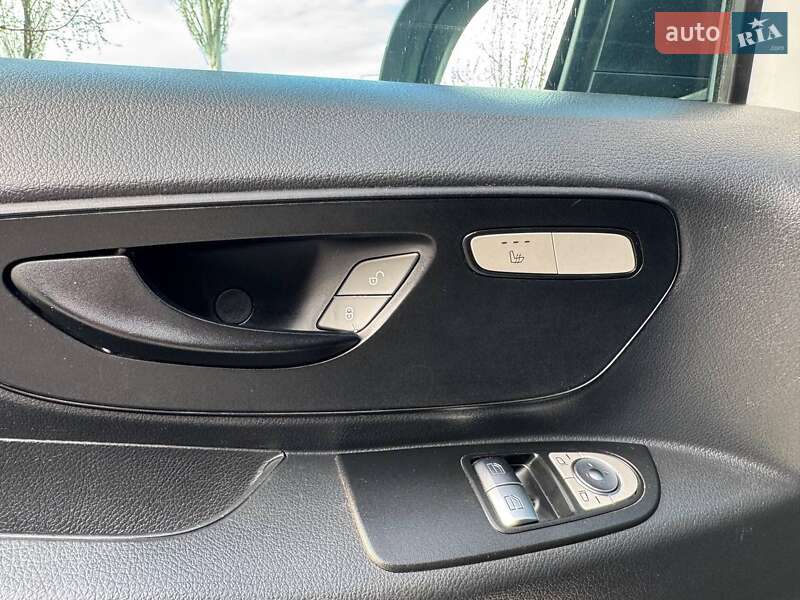 Вантажний фургон Mercedes-Benz Vito 2018 в Дніпрі
