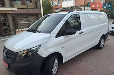 Грузовой фургон Mercedes-Benz Vito 2020 в 