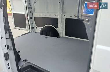 Грузовой фургон Mercedes-Benz Vito 2020 в 