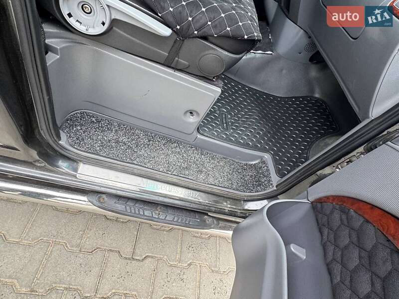 Минивэн Mercedes-Benz Vito 2004 в Новоднестровске