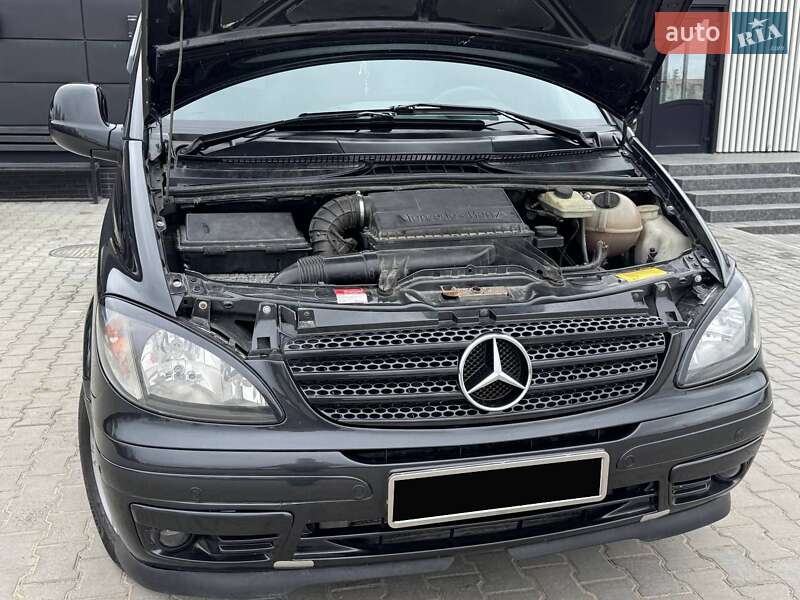 Минивэн Mercedes-Benz Vito 2004 в Новоднестровске