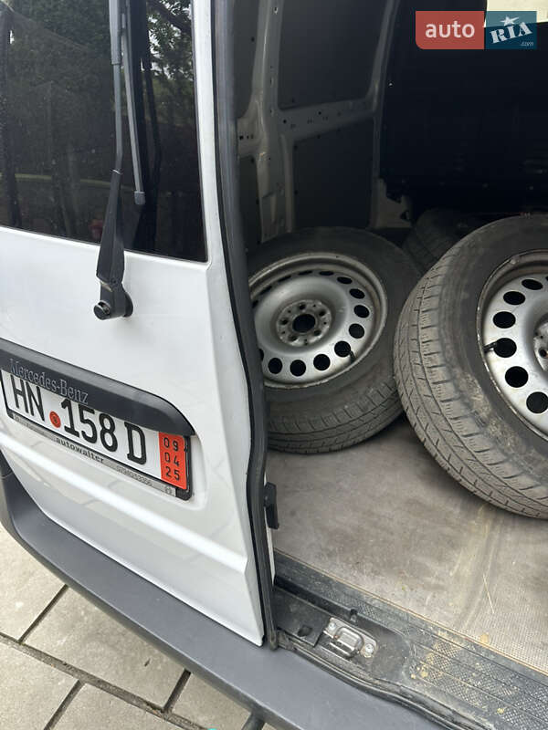 Вантажний фургон Mercedes-Benz Vito 2020 в Тячеві