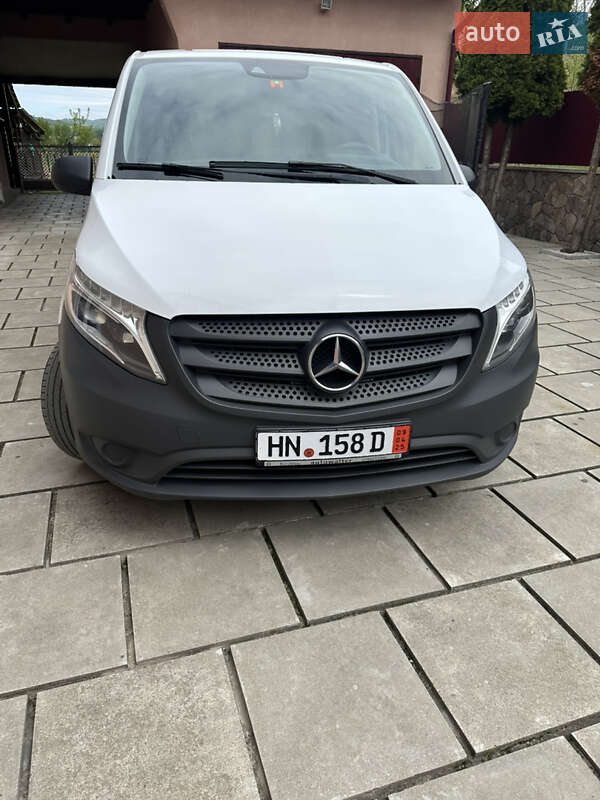 Вантажний фургон Mercedes-Benz Vito 2020 в Тячеві