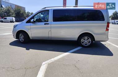 Минивэн Mercedes-Benz Vito 2015 в 