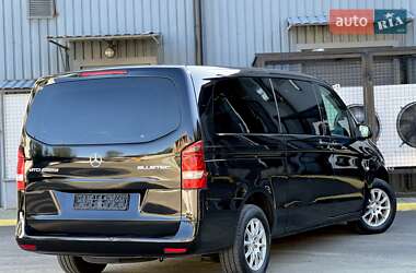 Мінівен Mercedes-Benz Vito 2015 в 