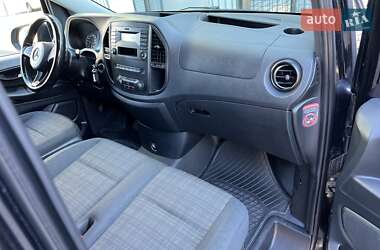 Мінівен Mercedes-Benz Vito 2015 в 