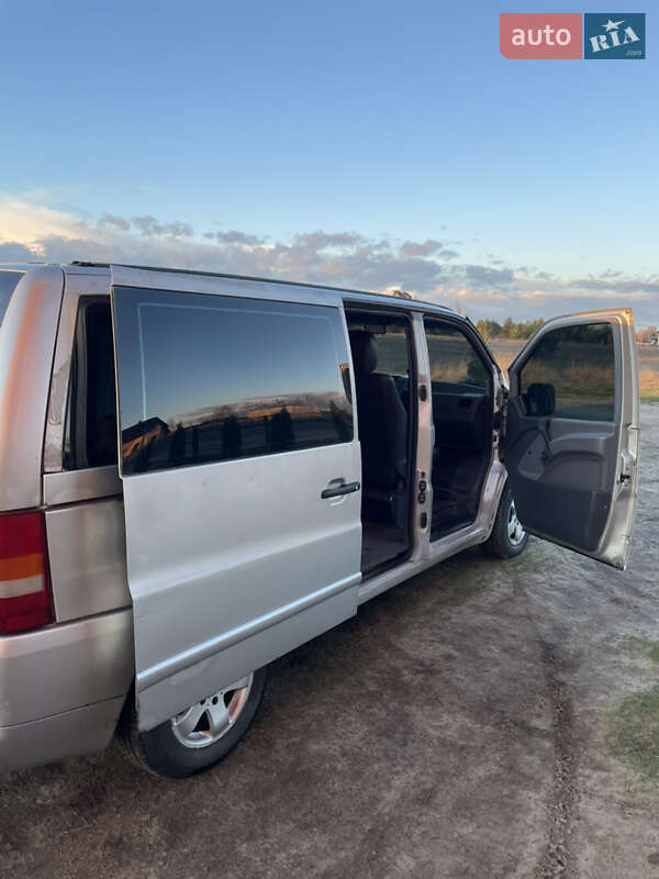 Минивэн Mercedes-Benz Vito 2003 в Обухове