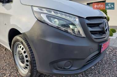 Вантажний фургон Mercedes-Benz Vito 2020 в 
