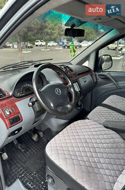 Минивэн Mercedes-Benz Vito 2006 в 