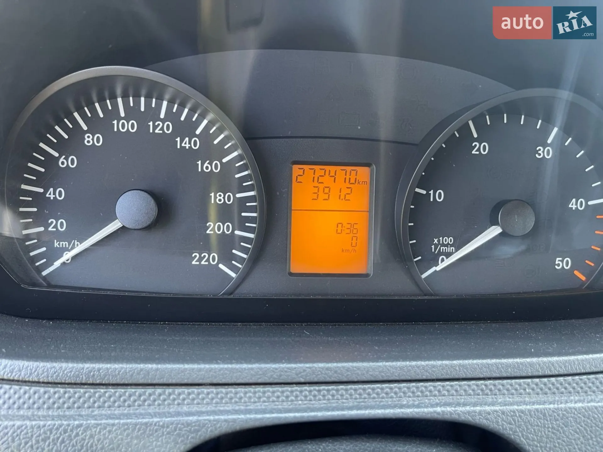 2011 Mercedes-Benz Vito - мініатюра 2