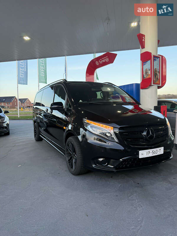 Мінівен Mercedes-Benz Vito 2016 в 