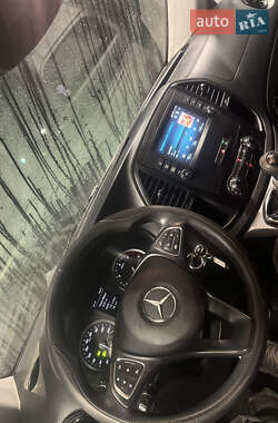 Мінівен Mercedes-Benz Vito 2021 в 