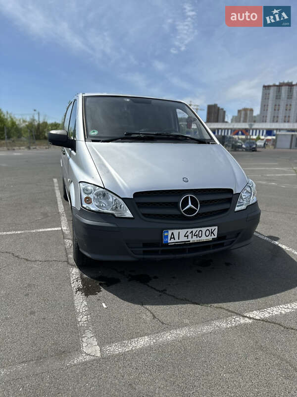 Грузовой фургон Mercedes-Benz Vito 2011 в Киеве