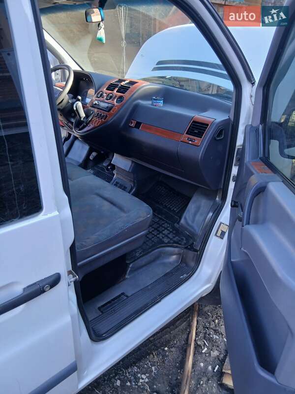 Мінівен Mercedes-Benz Vito 2001 в Буковеле