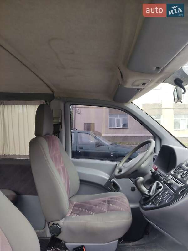 Мінівен Mercedes-Benz Vito 2003 в Кременці
