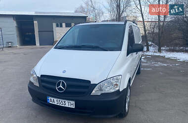 Грузовой фургон Mercedes-Benz Vito 2011 в 