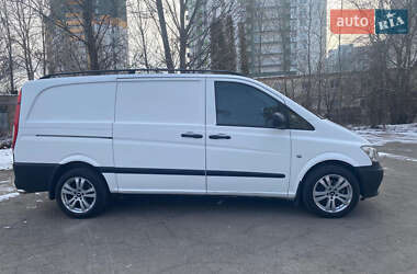 Грузовой фургон Mercedes-Benz Vito 2011 в 