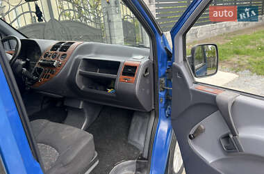 Мінівен Mercedes-Benz Vito 2000 в 