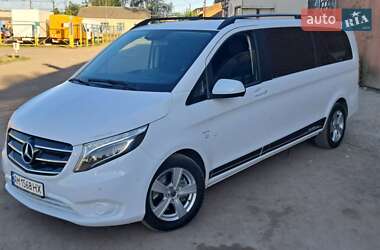 Мінівен Mercedes-Benz Vito 2020 в 