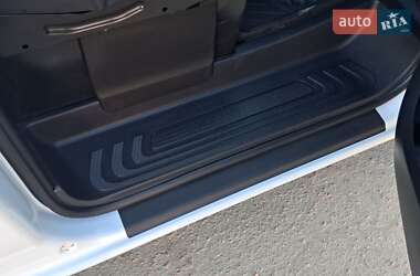 Мінівен Mercedes-Benz Vito 2020 в 