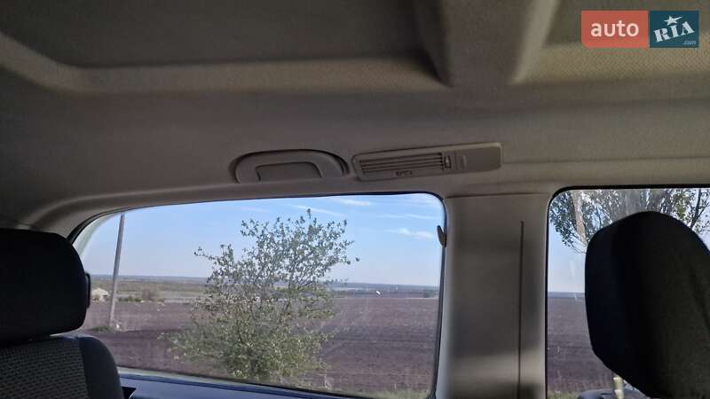 Мінівен Mercedes-Benz Vito 2012 в Дніпрі