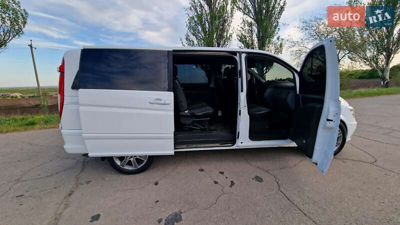 Мінівен Mercedes-Benz Vito 2012 в Дніпрі