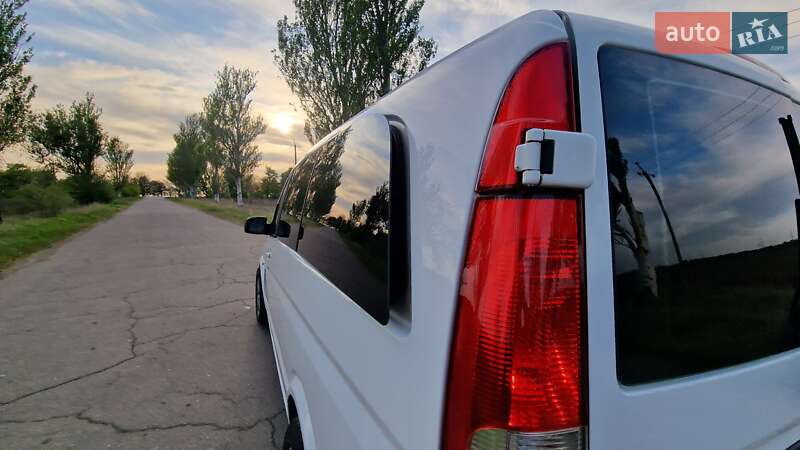 Мінівен Mercedes-Benz Vito 2012 в Дніпрі