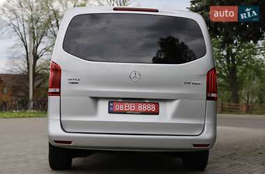 Мінівен Mercedes-Benz Vito 2022 в 