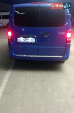 Мінівен Mercedes-Benz Vito 2020 в 