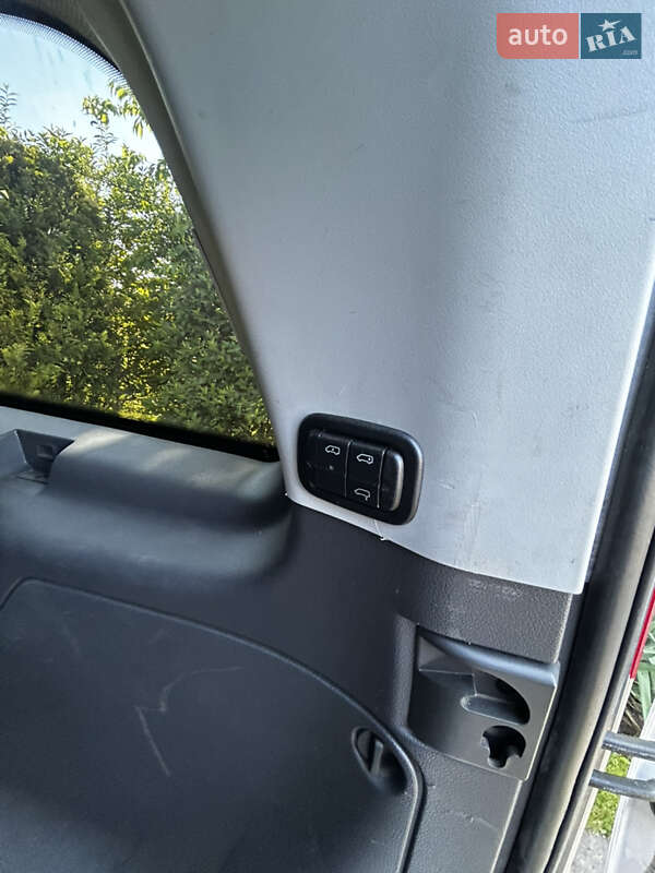 Минивэн Mercedes-Benz Vito 2011 в Тячеве