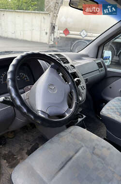 Мінівен Mercedes-Benz Vito 2000 в 