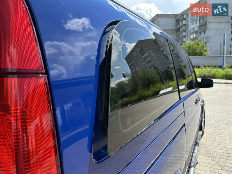 Минивэн Mercedes-Benz Vito 2011 в Николаеве