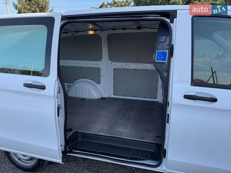 Грузовой фургон Mercedes-Benz Vito 2020 в Луцке