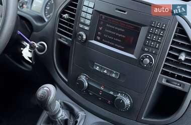 Грузовой фургон Mercedes-Benz Vito 2020 в 