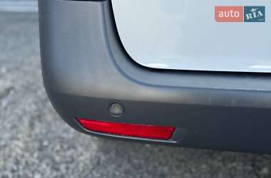 Грузовой фургон Mercedes-Benz Vito 2020 в 