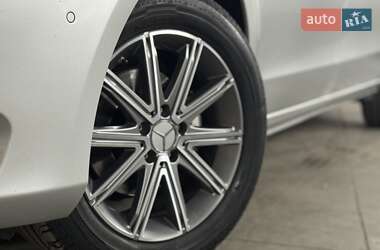 Мінівен Mercedes-Benz Vito 2019 в 