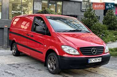 Вантажний фургон Mercedes-Benz Vito 2003 в Львові