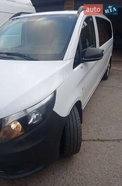 Мінівен Mercedes-Benz Vito 2016 в 