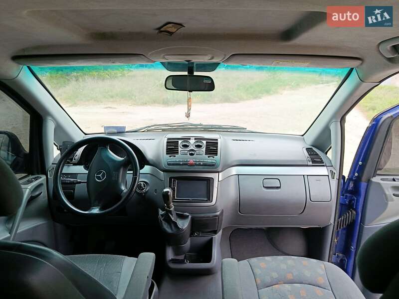 Мінівен Mercedes-Benz Vito 2005 в Кам'янському
