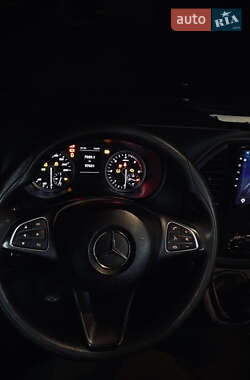 Минивэн Mercedes-Benz Vito 2020 в 