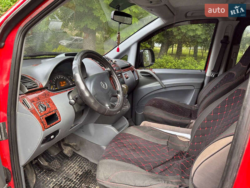 Минивэн Mercedes-Benz Vito 2006 в Киеве