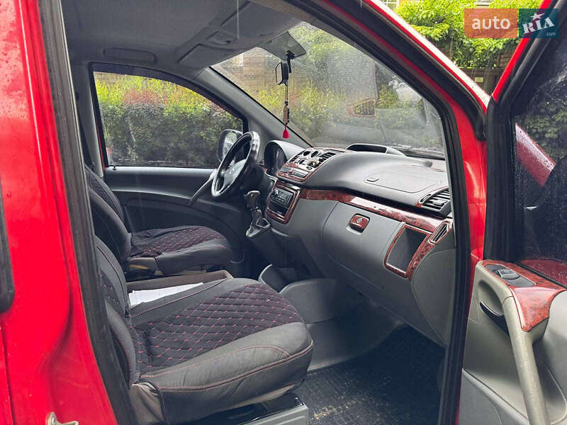 Минивэн Mercedes-Benz Vito 2006 в Киеве