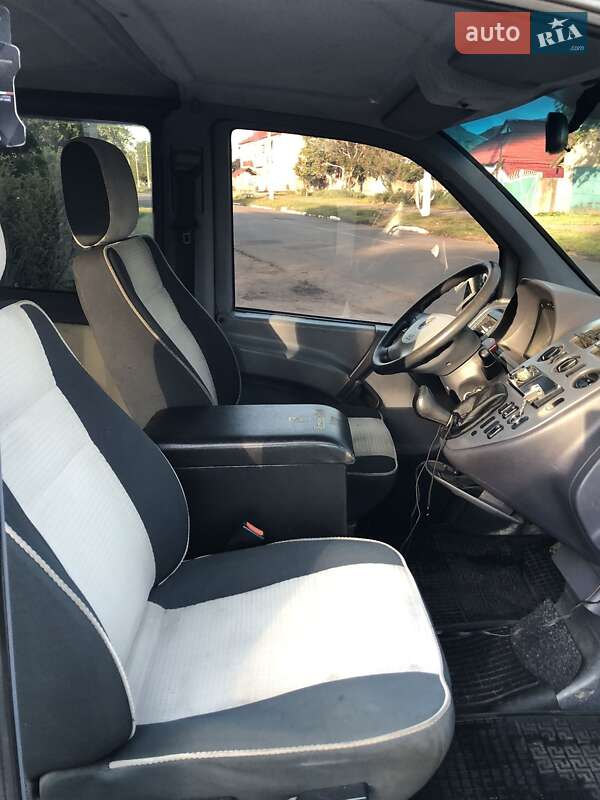 Минивэн Mercedes-Benz Vito 2000 в Теплодаре
