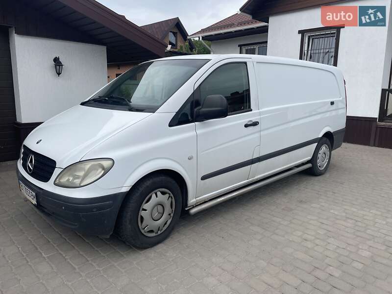 Грузовой фургон Mercedes-Benz Vito 2008 в 