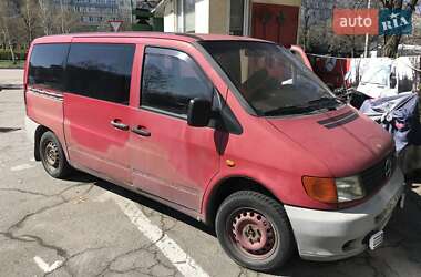 Минивэн Mercedes-Benz Vito 2000 в 