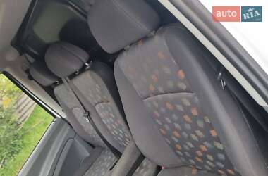 Грузовой фургон Mercedes-Benz Vito 2009 в 
