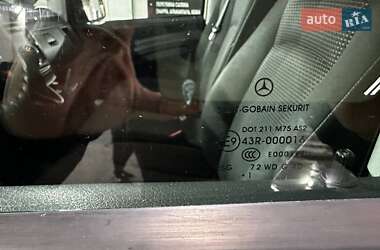 Мінівен Mercedes-Benz Vito 2011 в 