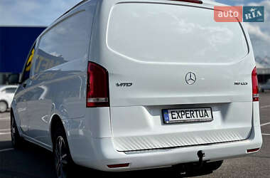 Грузовой фургон Mercedes-Benz Vito 2021 в 